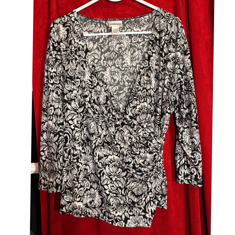 Chico's Faux Wrap Top Women Size 2 Black White Good Floral Damask 3/4 Sleeve